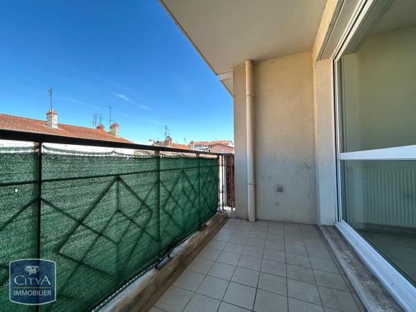 Appartement à louer 3 pièces 66.99m² Villefranche-sur-Saône (69400)