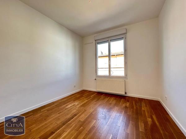 Appartement à louer 3 pièces 66.99m² Villefranche-sur-Saône (69400)