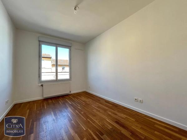 Appartement à louer 3 pièces 66.99m² Villefranche-sur-Saône (69400)