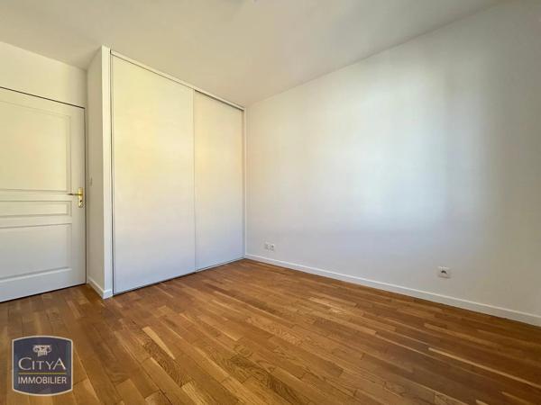 Appartement à louer 3 pièces 66.99m² Villefranche-sur-Saône (69400)