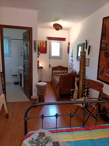 Entraigues-sur-la-Sorgue (84320) Propriété au calme