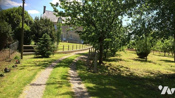 Grande propriété rurale, 5 hectares, sans voisin proche  