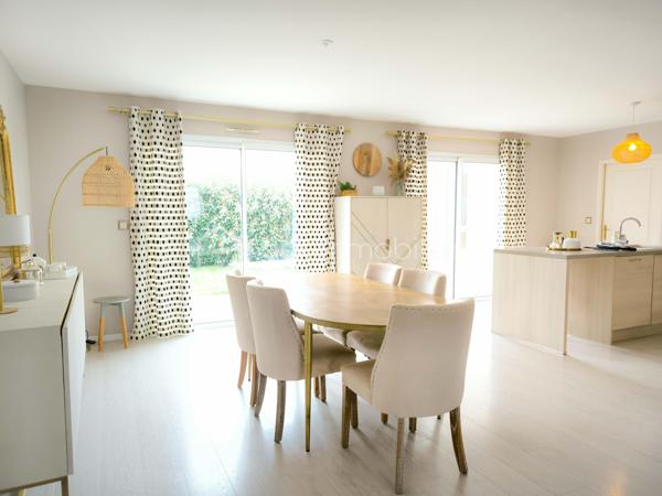 Maison contemporaine de 180 m²