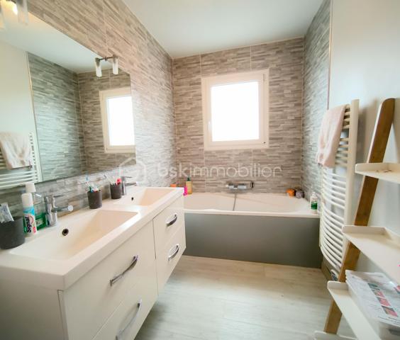 Maison contemporaine de 180 m²