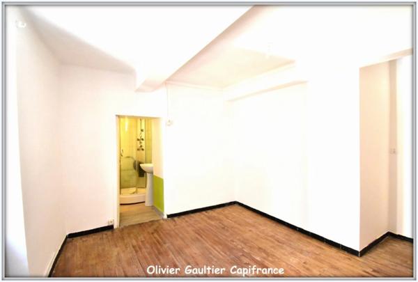 Dpt Aude (11), à vendre TREBES maison P3 de 72 m², dex chambres