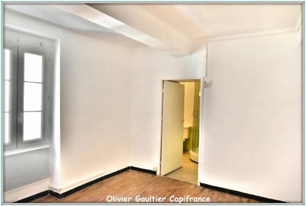 Dpt Aude (11), à vendre TREBES maison P3 de 72 m², dex chambres