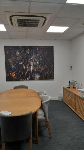 Location - Fonds et/ou murs commerciaux Rennes 35000 9 pièces 139 m 2