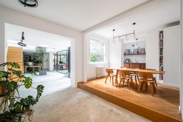 Maison contemporaine en pleine propriété à usage mixte