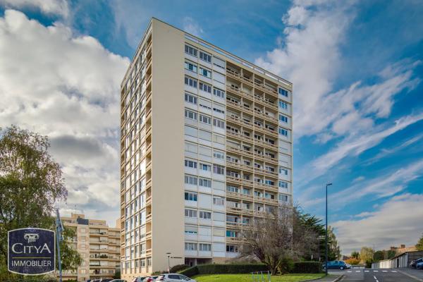 Appartement à vendre 2 pièces 46.97m² Laval (53000)