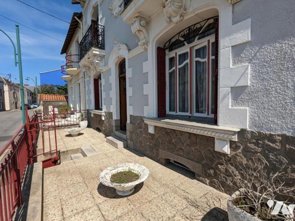 MAISON - VILLA BOURGEOISE - JARDIN 552 M² - INDRE