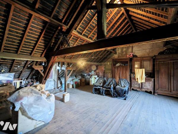 MAISON - VILLA BOURGEOISE - JARDIN 552 M² - INDRE