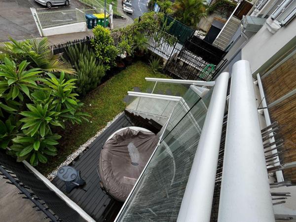 Appartement à vendre à Saint-Gilles-les-Bains à la Réunion (97434), ref : 97424/9   
CHEMIN SUMMER