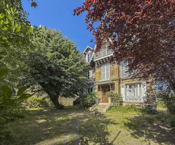 Magnifique maison du centre ville avec un potentiel constructible exceptionnel