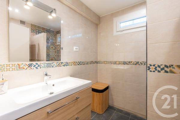 Appartement F4 à vendre  4 pièces - 80,98 m2 CHAMPIGNY SUR MARNE - 94