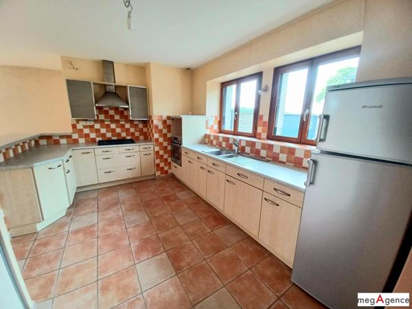 Maison à SAINT-BRICE-EN-COGLES, 35460 - 9 pièces 240m²