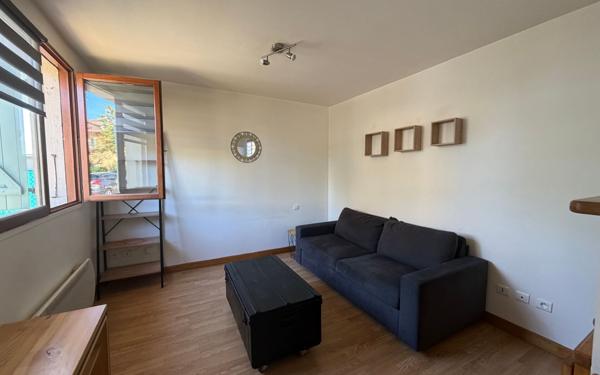 Maison à louer    1 pièce • 23 m2 Aucamville