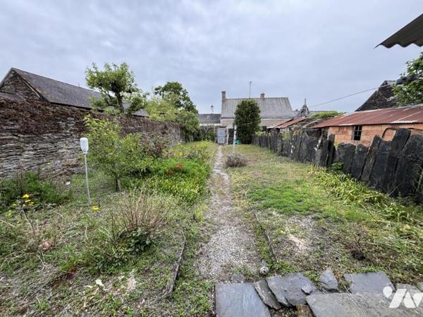 Maison de bourg à rénover avec jardin et fort potentiel d’aménagement