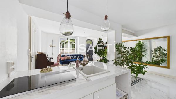 Saint Jean d'Angély, maison de 104 m² , 2 chambres et jardin