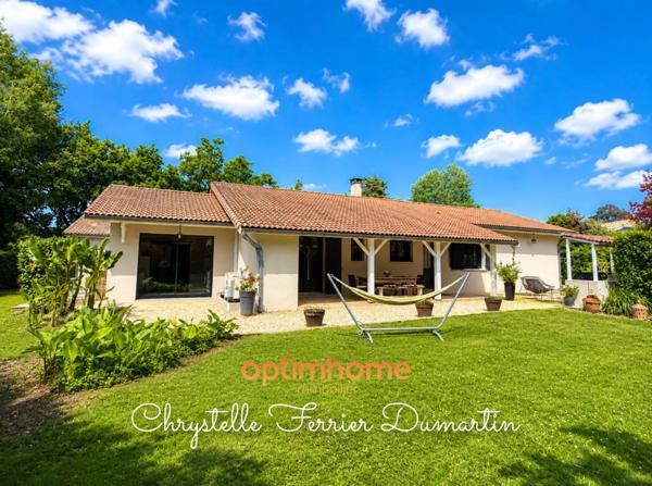 Maison 6 pièces - 165 m2 - 3 chambres- 1 dépendance - Parcelle 2257 m2