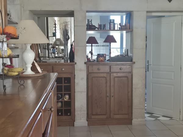 Maison de maître avec boxes à chevaux et terrain de 6 600 m²