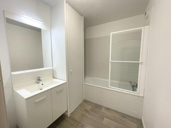 Appartement Orleans 3 pièce(s) 61.74 m2