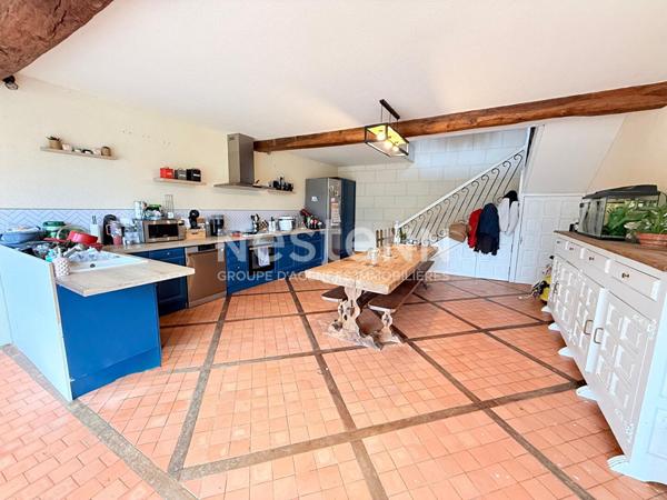 A vendre - Maison familiale - 8 pièces - 207m² - Montreuil Bellay - D6010
