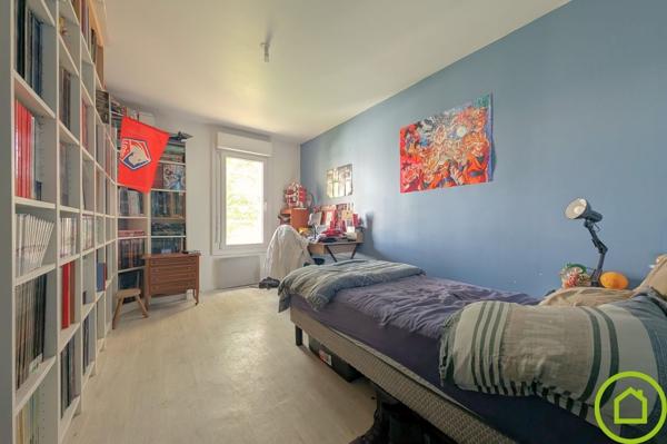 Duplex à VILLENEUVE D'ASCQ (59650)