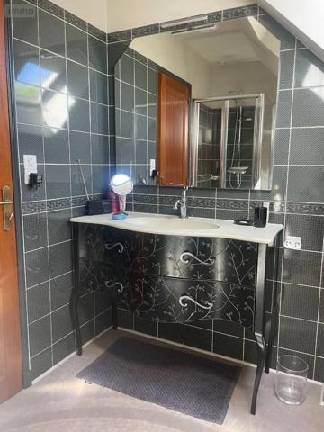 Achat - Maison Oisseau 53300 7 pièces 175 m 2 660 m 2