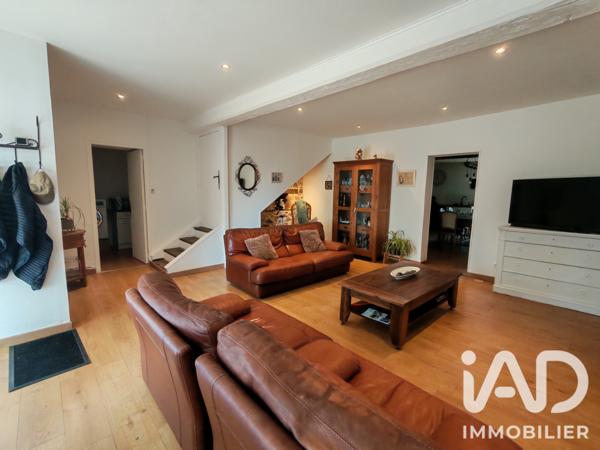 Maison à vendre 8 pièces 175 m² Terres-de-Haute-Charente