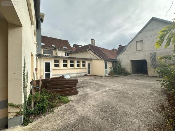 Immeuble à vendre à Sézanne dans la Marne (51120), ref : 043/1747