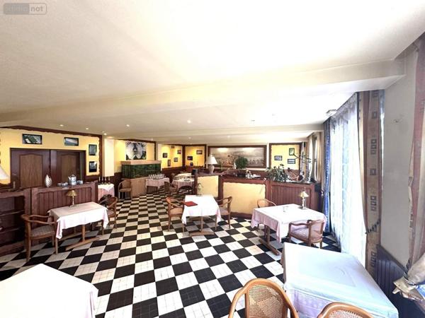 Immeuble à vendre à Sézanne dans la Marne (51120), ref : 043/1747