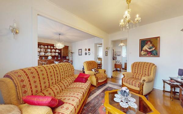 Maison à vendre    5 pièces •  Tucquegnieux