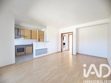 Location studio 50 m² Forbach