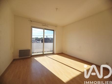 Location studio 50 m² Forbach