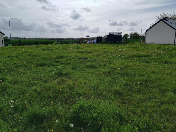 Terrain à TOUROUVRE AU PERCHE, 61190 - 794m²