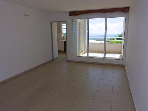 Ste Clotilde Bois de Nèfles, joli appartement T2 de 45m² avec vue mer dégagée ! Saint-Denis (97400)