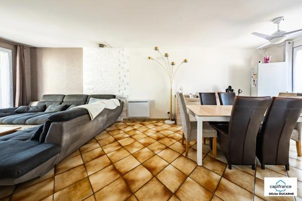 Maison louée à vendre, 6 pièces GENLIS (21) pour investisseur, 4 chambres, terrain arboré et garage