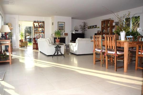 Achat - Maison Trégunc 29910 8 pièces 205 m 2 23000 m 2