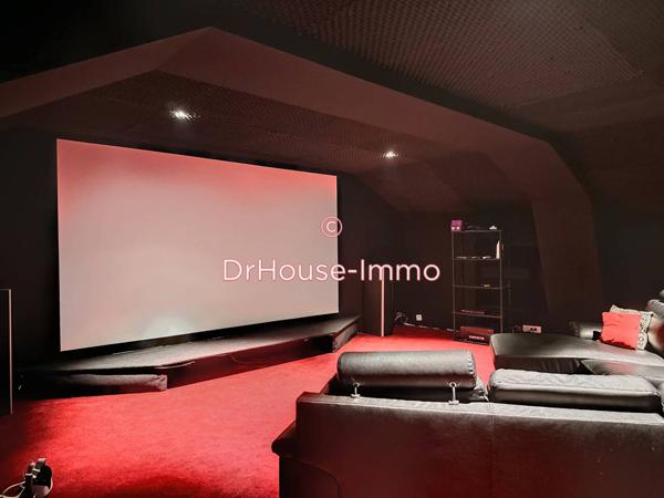 Maison à vendre 7 pièces de 240 m²
