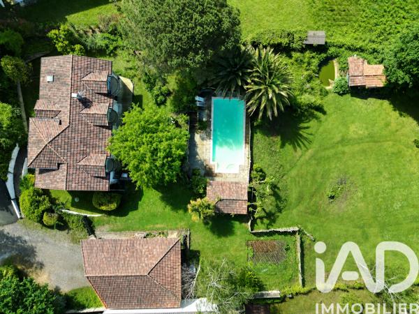 Maison à vendre 6 pièces 180 m² Arbonne