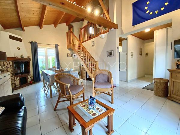 Saint-Vincent-sur-Jard (85520) JARD-SUR-MER, PROCHE PLAGE- T4 de 85m2 3 chambres dont 2 de plain-pied - Terrain de 490 m2