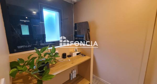 Location Maison 5 pièces 141.43 m² - Lieuron 35550