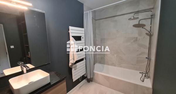 Location Maison 5 pièces 141.43 m² - Lieuron 35550