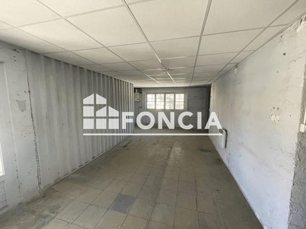 Location Local commercial 3 pièces 214 m² - 89 BD VIALA Marseille 13015