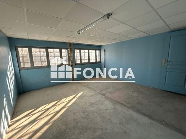Location Local commercial 3 pièces 214 m² - 89 BD VIALA Marseille 13015