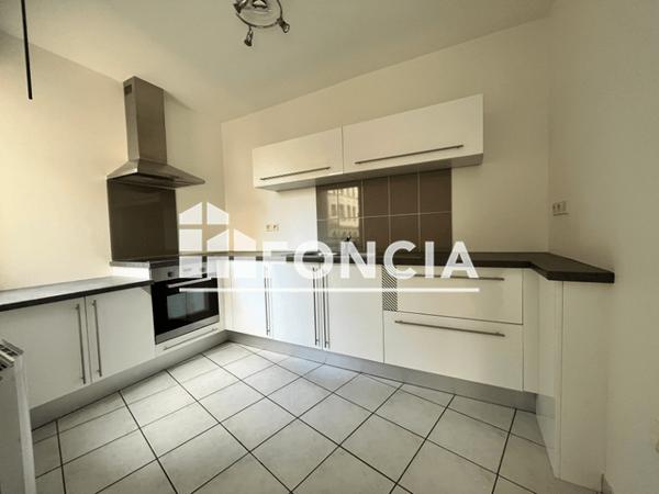 Location Appartement 2 pièces 58 m² - RUE HENRY BARBET Rouen 76000