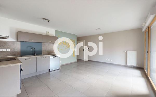 Appartement à vendre    4 pièces • 75 m2 Bron