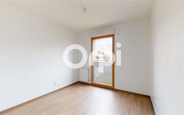 Appartement à vendre    4 pièces • 75 m2 Bron