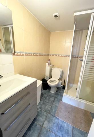 BORDEAUX - Limite TALENCE- Appartement 2 pièces en souplex - 36m2 - Immeuble en pierres