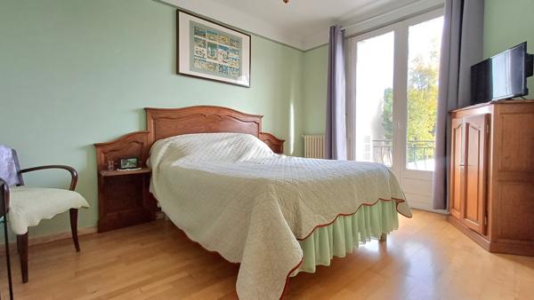 Narbonne (11100) Maison de Ville.